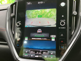駐車時の後方視界をサポート。安全にバックをすることができます。
