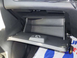 グローブボックスです!車検証入ります!