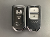 便利なスマートキー。ボタンひとつで開錠できます。