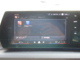 Bluetooth機能も搭載。スマートフォンと接続し、音楽再生や通話も可能です。