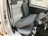 運転席シートバックポケット