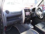 4WD/オートマ/エアコン/パワステ/ETC/ナビ/TV/Bluetooth/DVD再生/シートヒーター/アルミホイール/ハンドルスイッチ/電動格納ドアミラー/キーレス/ドアバイザー/フロアマット/