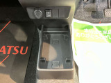 ご納車前に納車点検(法定12ヶ月点検相当)を実施し、基本性能に関わる機能や状態を徹底的に点検します。