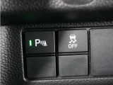 ◆障害物センサー◆車庫入れの時などに近くに障害物がある場合、障害物までの距離を音で知らせてくれます。