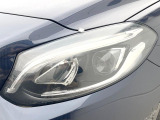 ●LEDヘッドライト:夜間走行時も良好な視界を確保し安心して運転できる高輝度LEDヘッドライトを装備!点灯速度が早く、消費電力も抑えられています。