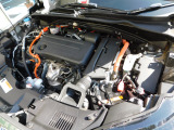 エンジンルームです。経験豊富なホンダ整備スタッフがしっかり点検整備してご納車いたします!アフターメンテナンスも当店へお任せください!県外にお住まいでも販売・ご納車承ります!ぜひお問い合わせください!