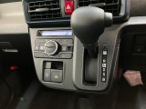 品質には自信があります!ハッピーの品質・キレイなお車をお届けさせていただきたい!そんな気持ちでキレイに仕上げております。フロアマットなどの清掃はもちろん、シート下なども徹底的に清掃しております。