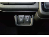 ☆運転席助手席ともにシートヒーターついています!