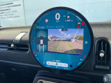 BMW/MINIを熟知したメカニックによる100項目の点検・整備を行います。不具合箇所、交換時期に達している部品に関しましては、全て当社負担で交換してからのご納車となります。
