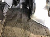 気持ちよく乗れる様ルームクリーニング済みです。