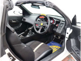 ご来店いただければ軽自動車からスポーツカー、1ボックスやセダンや輸入車などパソコンひとつで800台すべての在庫をご覧いただくことができます!