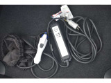 充電ケーブル。家庭用充電にお使いください