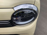 LEDヘッドライト【マニュアルレベリング機能付き】 明るいライトが夜間の安全運転をサポートします。消費電力も少なく長寿命です♪