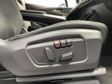 長時間の運転でも疲れにくく、オーナー様の事だけを考えて作成したBMWならではのとっておきのシートです。