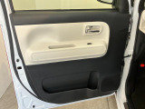 延長保証につきましてはお求めいただく車両によって保証料が異なりますので、当店スタッフまでお気軽にお問い合わせくださいませ。