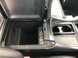 取り出しやすく、しまいやすい収納スペースが満載です。ティッシュやペットボトル等、用途に合わせた収納が可能ですので、使い方はあなた次第!