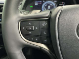 ステアリングスイッチ装備!運転しながら手元でオーディオの操作などができます。