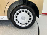 ダイハツディーラーでは「ダイハツ認定U-CAR」という基準を設け、車選びに詳しくないお客様でも「安心して選べる」をご提供しています。
