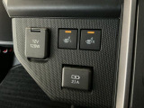【アクセサリーソケット】12Vの電源は使いやすい位置に装備!用途は様々、スマホの充電やドラレコの電源として役に立ちます♪