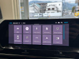 センタディスプレイ画面より様々な情報へアクセスできます