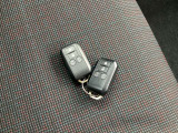 【キー】  アドバンスドキーレス(スマートキー)タイプです。