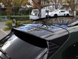 ポルシェ世界統一基準の認定中古車登録となります。ポルシェの保証は、初度登録より14年以内または20万キロまで保証延長可能です(別途有料)。全国のポルシェセンターで保証対応しますので安心です。