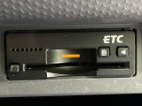 【ETC】高速道路の料金所をストレスなく通過!話題のスポットやサービスエリアに多い「スマートIC」利用時は必須のアイテムです。当店でセットアップを実施、ご納車当日からすぐにご利用いただけます!