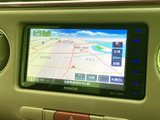 目的地設定やルート検索をスムーズに行える機能が搭載。カーナビを活用して、快適なドライブをサポートします。