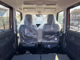積載性が広がるシートアレンジ。倒し方や可動域、荷室の広がりが分かり、使い道を想像できます。