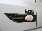 10型モデルの証のフロントフェンダープレート♪ APIOコンプリートカーTS7のデカール☆