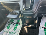 引き出し式ドリンクホルダー!使わない時は収納してすっきり!!