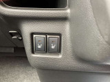 前席シートヒーター装備で寒い時の運転も快適☆