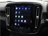 Google搭載のボルボなら、車内にいながら多彩なデジタルライフをお楽しみいただけます。Google Playから必要なアプリをダウンロードして、有意義な移動時間を楽しみましょう。