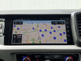 MMIナビゲーション搭載 地図データ最新版にアップデート後ご納車させていただきますのでご安心くださいませ。