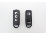 ご納車の際は、キーを2個お渡しさせていただきます。