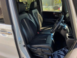 運転席シート廻りは使用感も少なく、良好な状態となっています。丁寧に使われていたことがよくわかりますね。