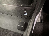 シガーソケット用の充電器が使用可能です!
