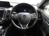 各操作スイッチなどもハンドルから手を放すことなく操作可能で安全運転に支援いたします!