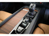 詳細お問い合わせは、VOLVO CAR 姫路まで。079-292-5481