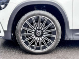 20インチAMGアルミホイール(RVU)