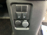 前席シートヒーター装備で寒い時の運転も快適☆