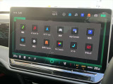 様々なアイコンがわかりやすく配置。タブレットの様です!!ユーザー初期設定もサポートいたしておりますのでご安心ください!!