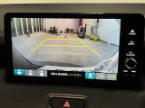 リアカメラ付で、後方をナビ画面で確認。車庫入れも安心です。もちろん、バックギアと連動しています。