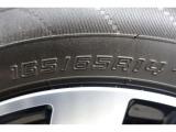 純正アルミホイール【タイヤサイズ165/65R14】見た目のかっこよさなどから選ばれるアルミホイール◎やはりオシャレは足元からですね!