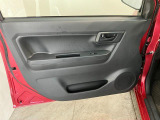 延長保証につきましてはお求めいただく車両によって保証料が異なりますので、当店スタッフまでお気軽にお問い合わせくださいませ。