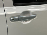 クルマの状態と評価点数を開示し、図解で表示いたしております。車両状態検査書はこちらの車両ページで閲覧できます。(※一部評価書が未設置の車両がある場合がございます)