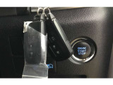 スマートキーを2本装備しています