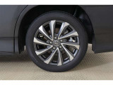 純正17AW!タイヤサイズは205/55R17になります!
