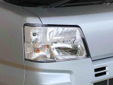 ☆オートライト機能☆車外の明るさに応じて自動的にヘッドランプを点灯・消灯。夕暮れ時やトンネルなどで役立ちます!