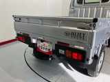 より多くの一般の方へ車を届けれればと思っておりますので同業者様への販売は極力控えさせて頂いております。ご了承下さい。